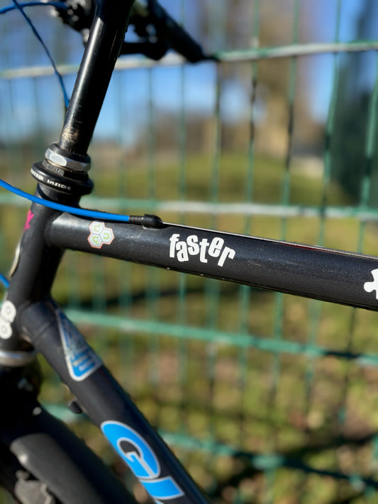 Vinylsticker "faster"